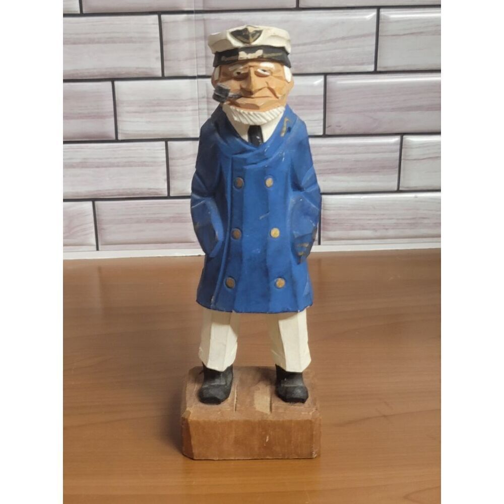 Vintage Wood Carved Fisherman #A56
